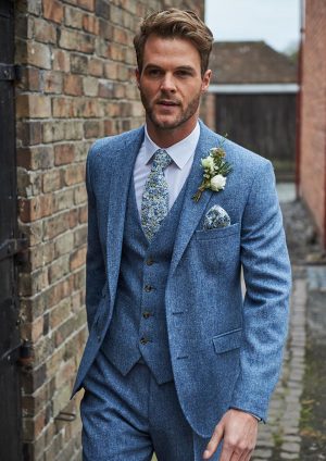Brocton Tweed Suit Hire