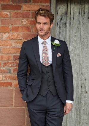 Coalport Lounge Suit